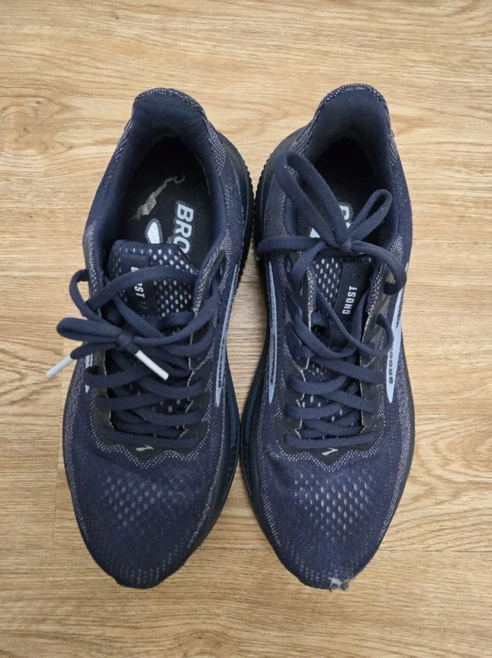 Brooks Ghost 17 Black And Silver Women's Running Sneaker